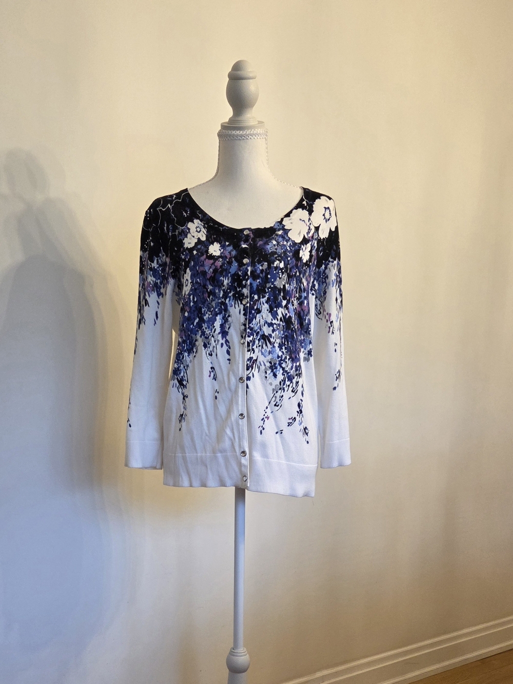 Floral Ombre Snap-Front Cardigan in White, Blue, Black Foral Design